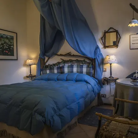 Frances' Relais